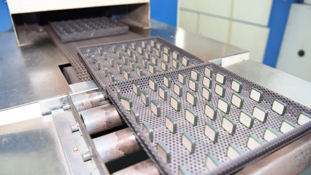 Metal Oxide Varistor MOV for Surge Protection Device SPD Production process Silver reduction