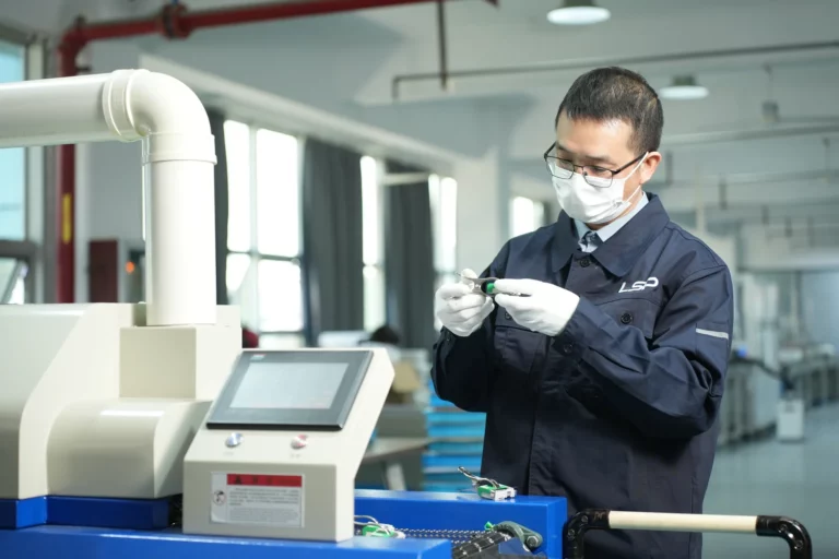 1000 V DC overspenningsvern Reflow-lodding Kontroll