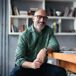 Томас Бауер